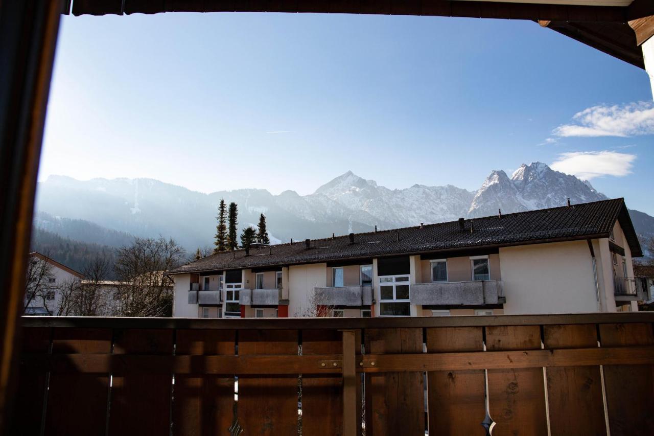 Werdenfels Apartment Garmisch-Partenkirchen Exterior photo